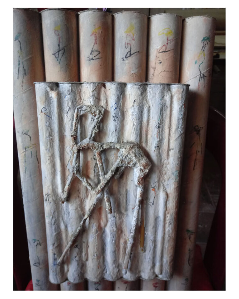 Pintura N 124 B - Pictograma - OBJETO Tecnica mixta 50x31x10cm Año 1992